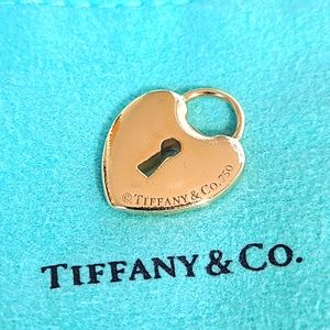 Tiffany 18k Yellow Gold LARGE Heart Lock Padlock Pendant Charm